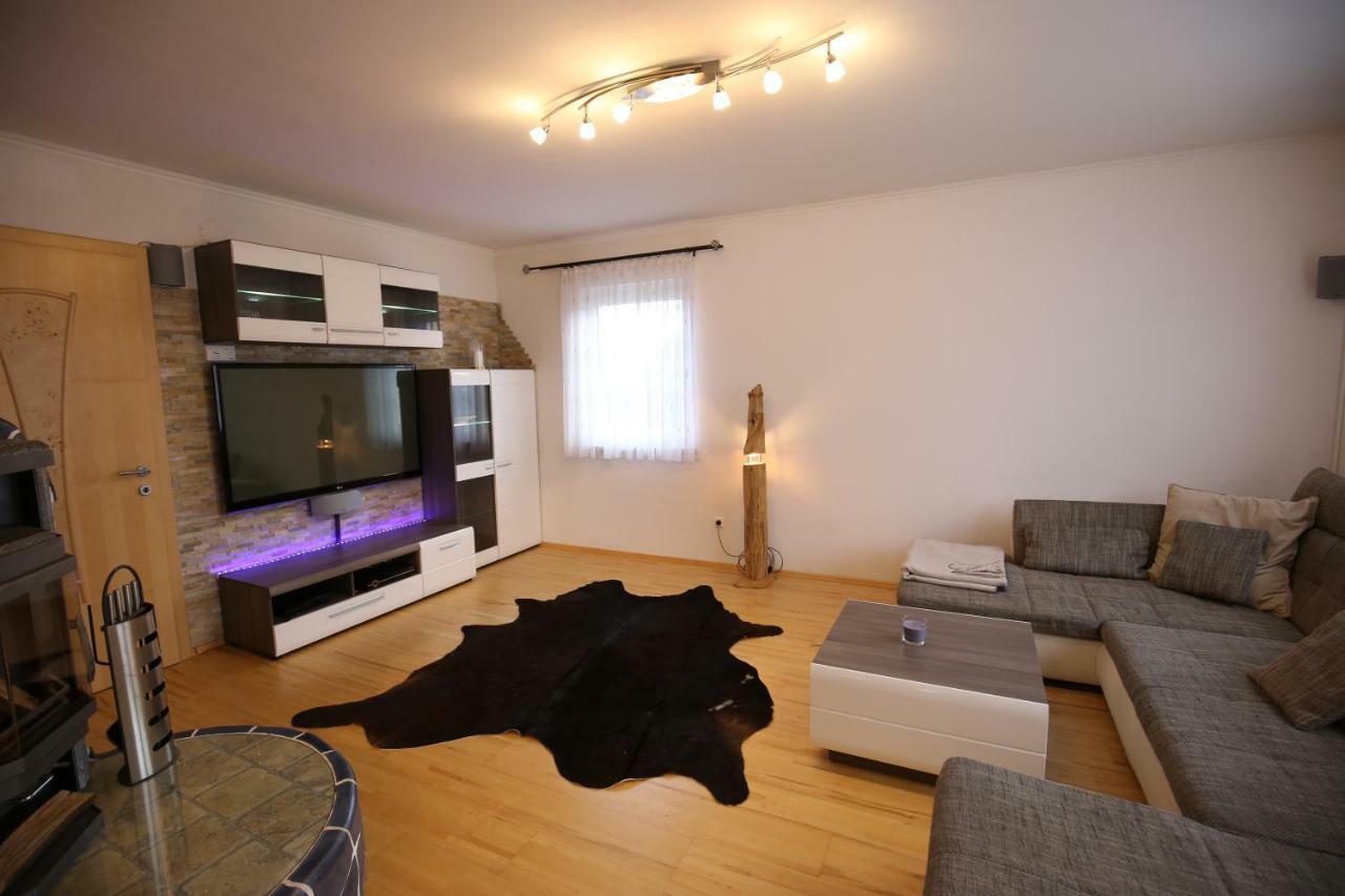 Villa Hasi Aich  Eksteriør bilde